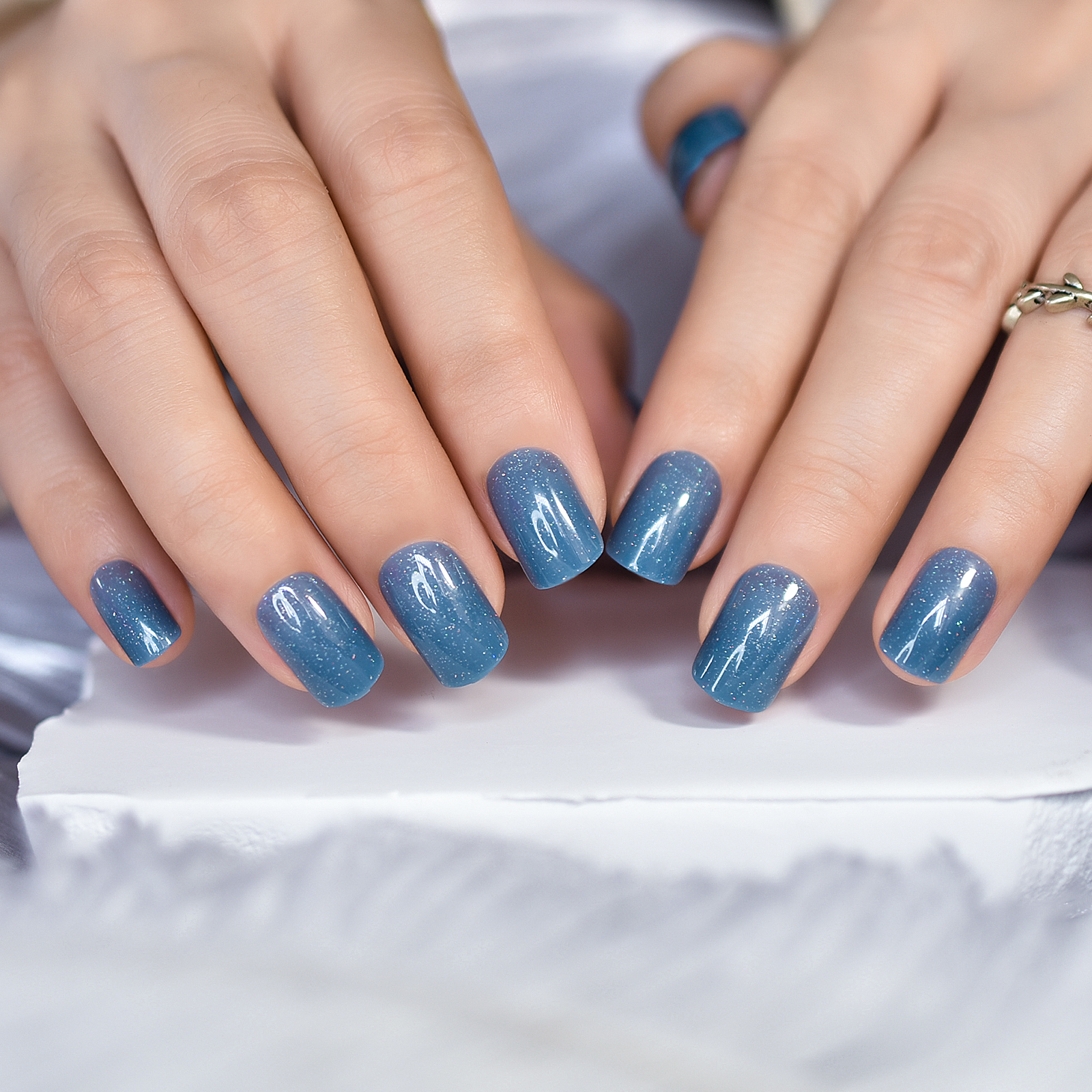 Bonusbad Fun Summer Nails – 24pcs Glitter Blue Short Oval False Nails  