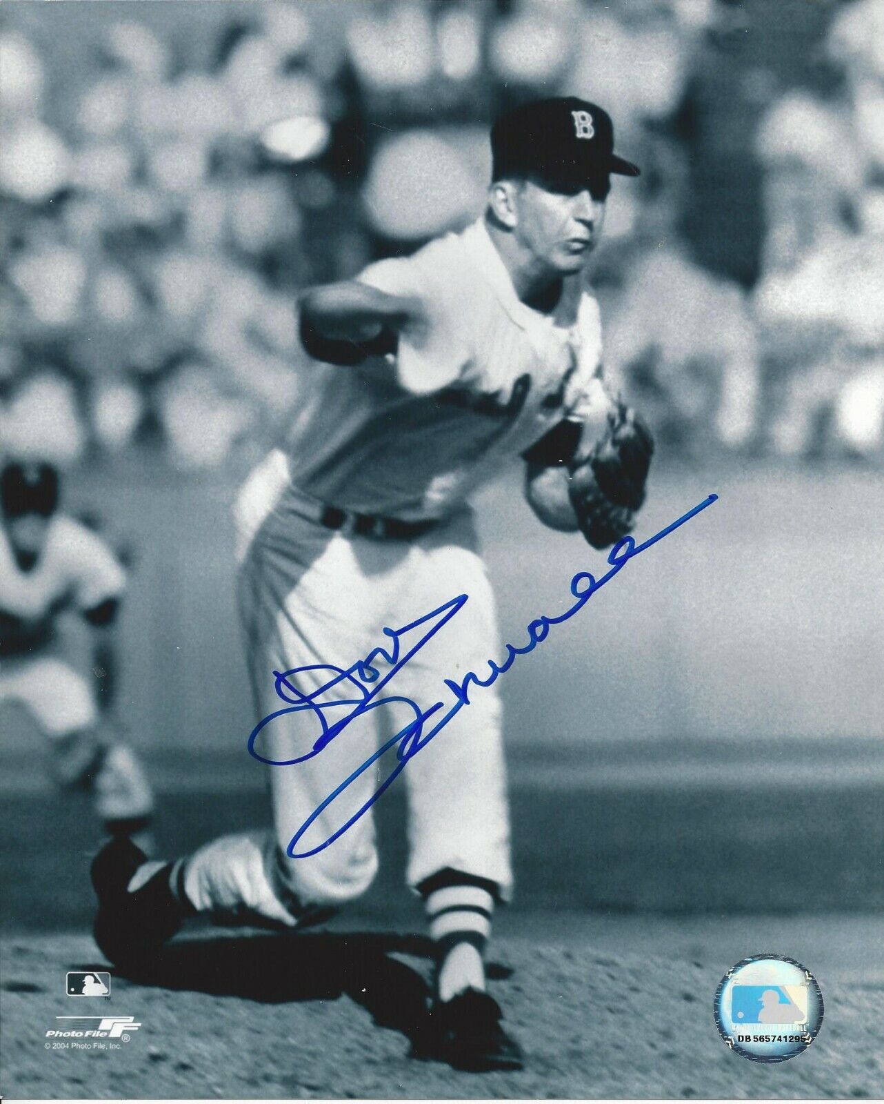 Don Schwall autographed 8x10 Boston Red Sox#S554