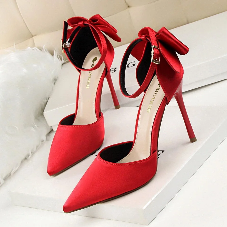  2022 Women Shoes Low-Cut Pointed Toe 8cm Thin High Heel Back Strap Desginer Sandals Luxury Pumps