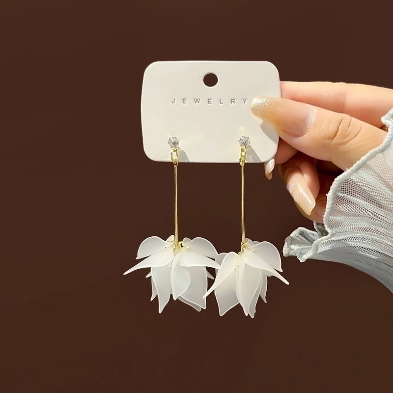 1 Pair Fashion Flower Alloy Plating Artificial Pearls Women’s Drop Earrings