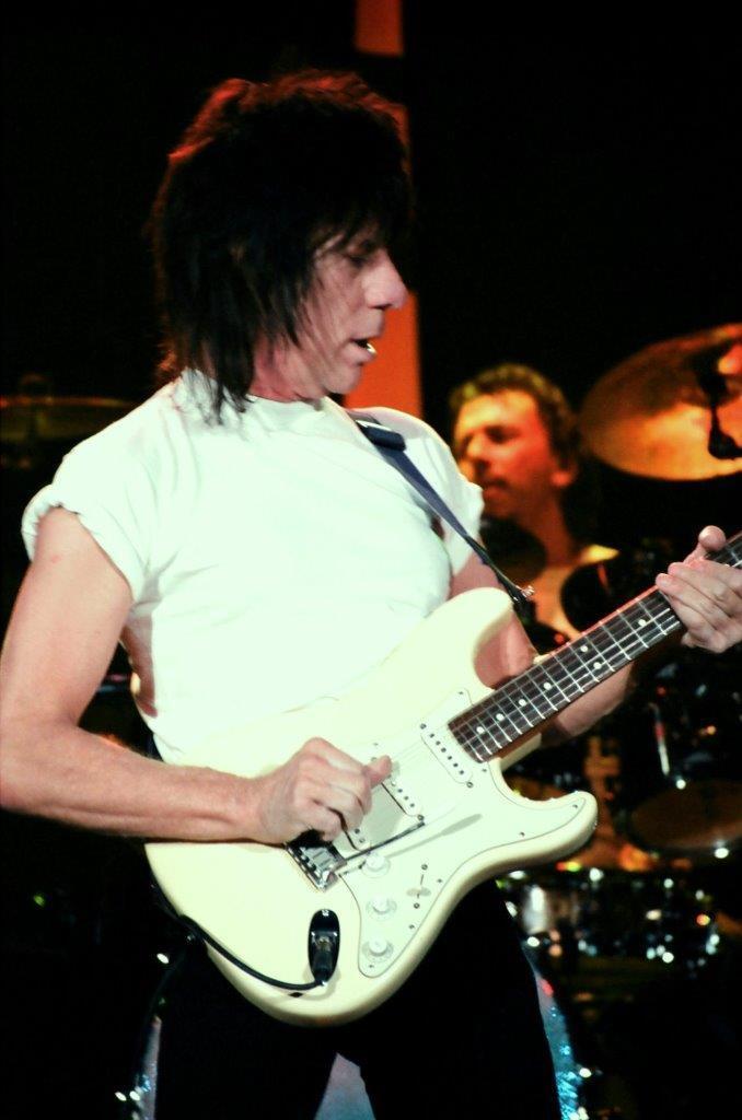 Jeff Beck 8x10 Picture Simply Stunning Photo Poster painting Gorgeous Celebrity #12