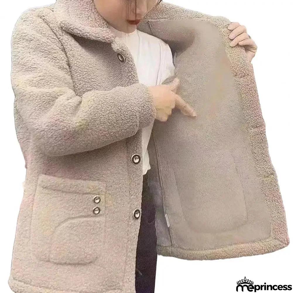 Fashionable and Effortless Jacket