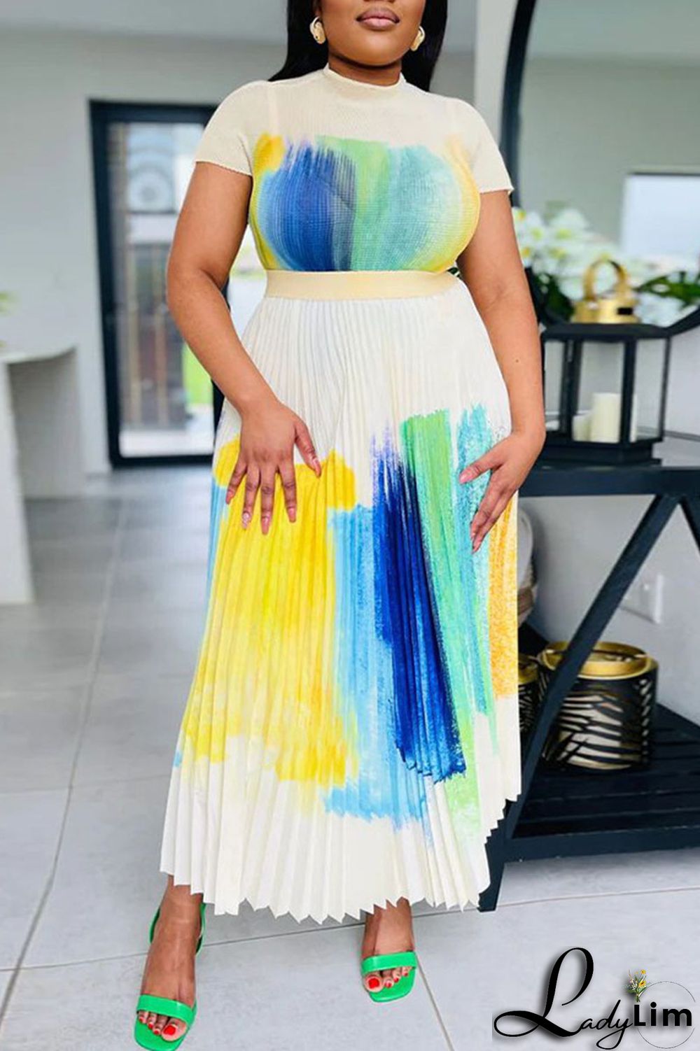 Apricot Casual Elegant Gradual Change Print Patchwork Fold O Neck Short Sleeve Two Pieces