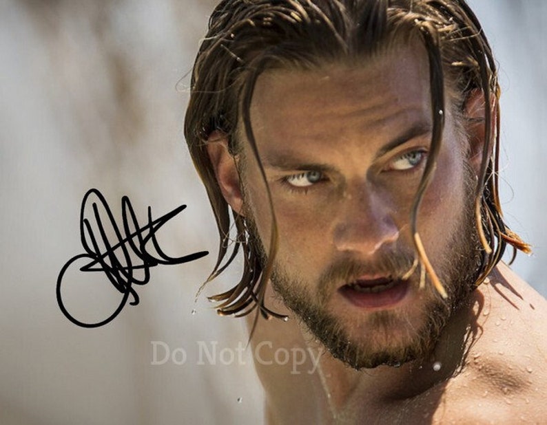 Jake Weary Signed Photo Poster painting 8X10 rp Autographed Picture * Deran * Animal Kingdom