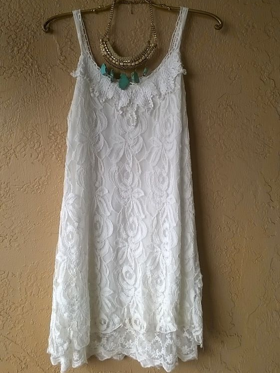 Women's Crew Neck Floral Lace Surface Casual Linen Slip Top