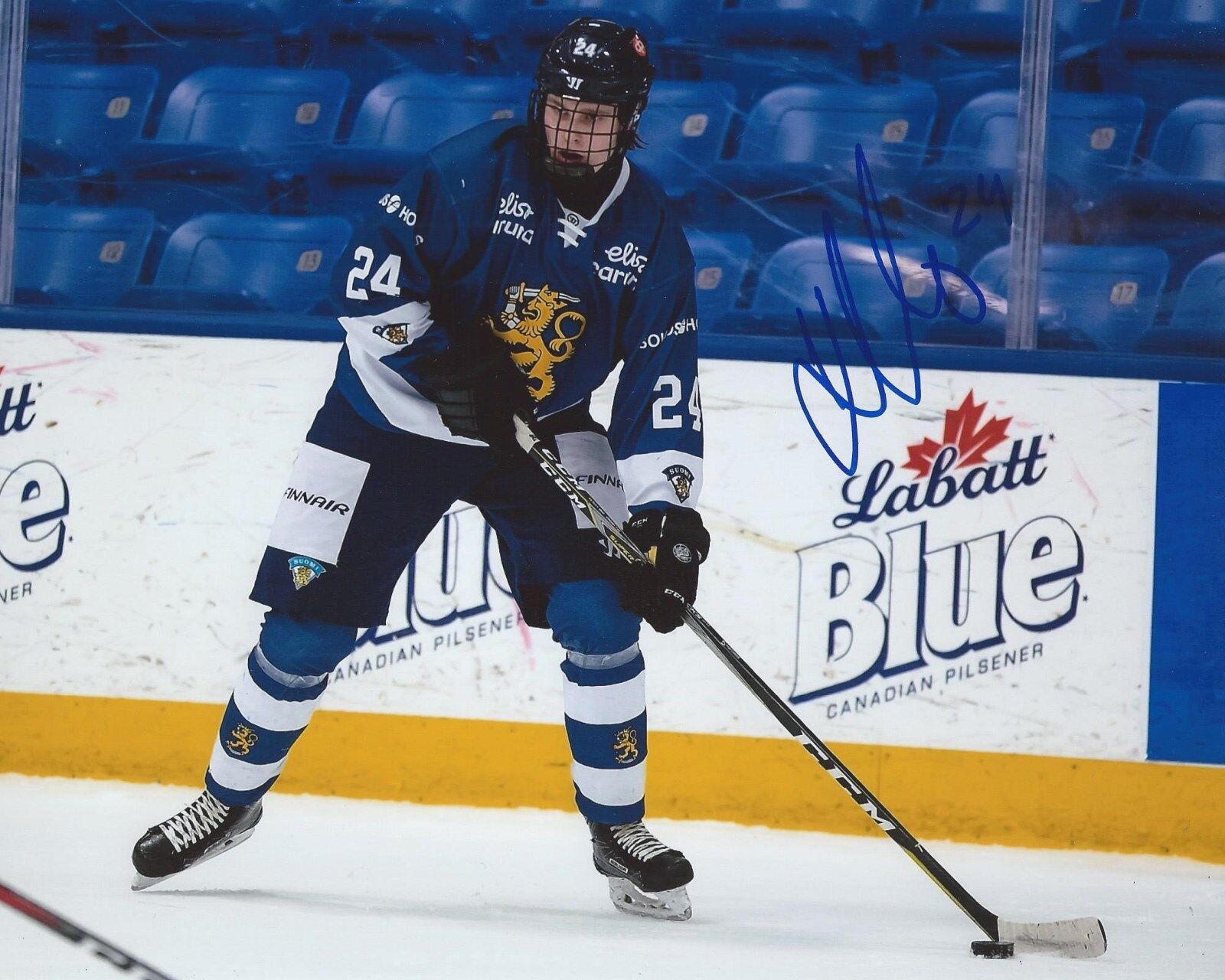 Kaapo Kakko Signed 8x10 Photo Poster painting Team Finland 2019 World Juniors Autographed COA B