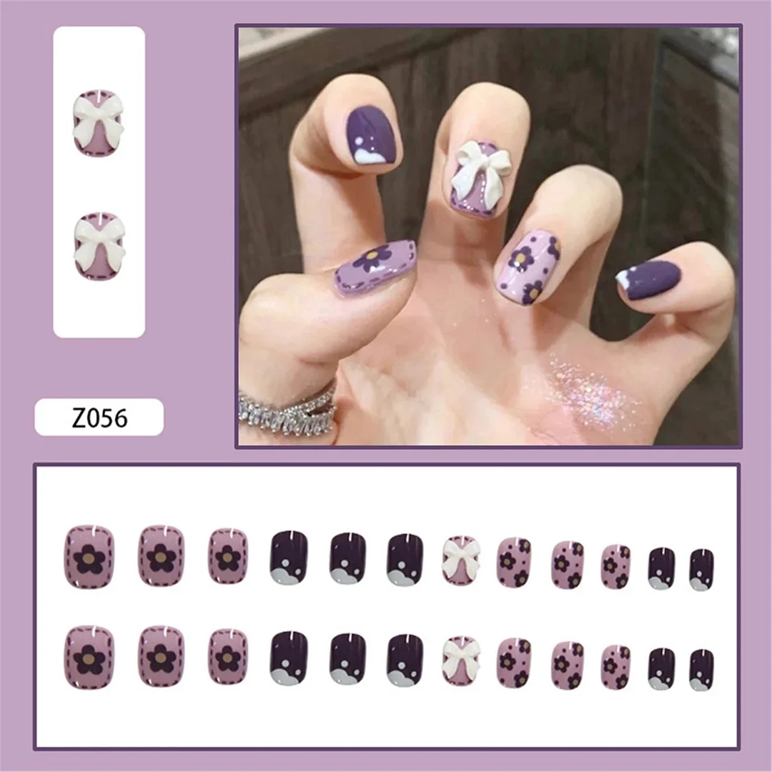 Short Nail with Design Nude Pink Color Square Head Full Cover Nail Art Tips Women Nail Decorative Christmas Press On Nail Tips