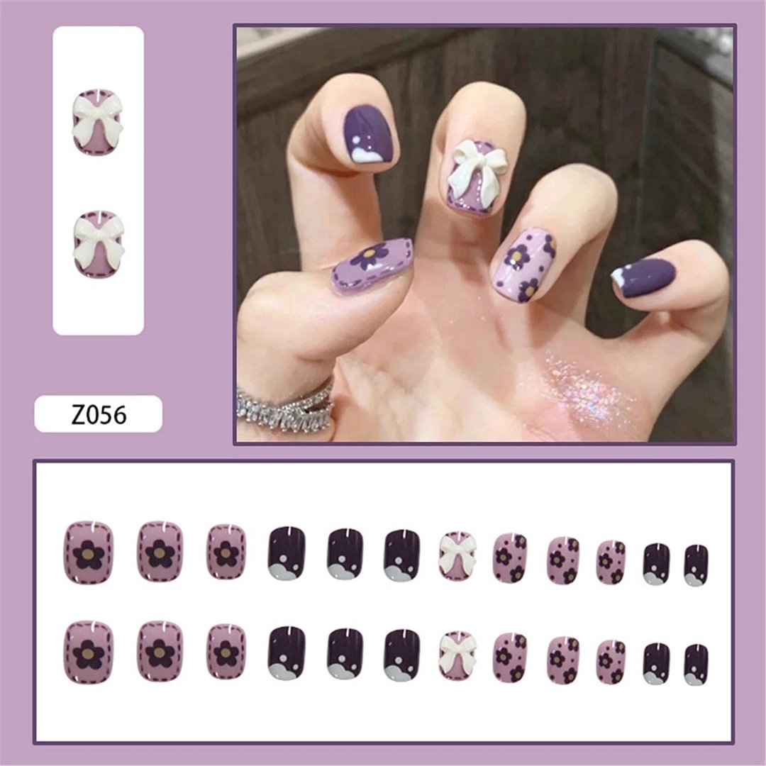 Short Nail with Design Nude Pink Color Square Head Full Cover Nail Art Tips Women Nail Decorative Christmas Press On Nail Tips