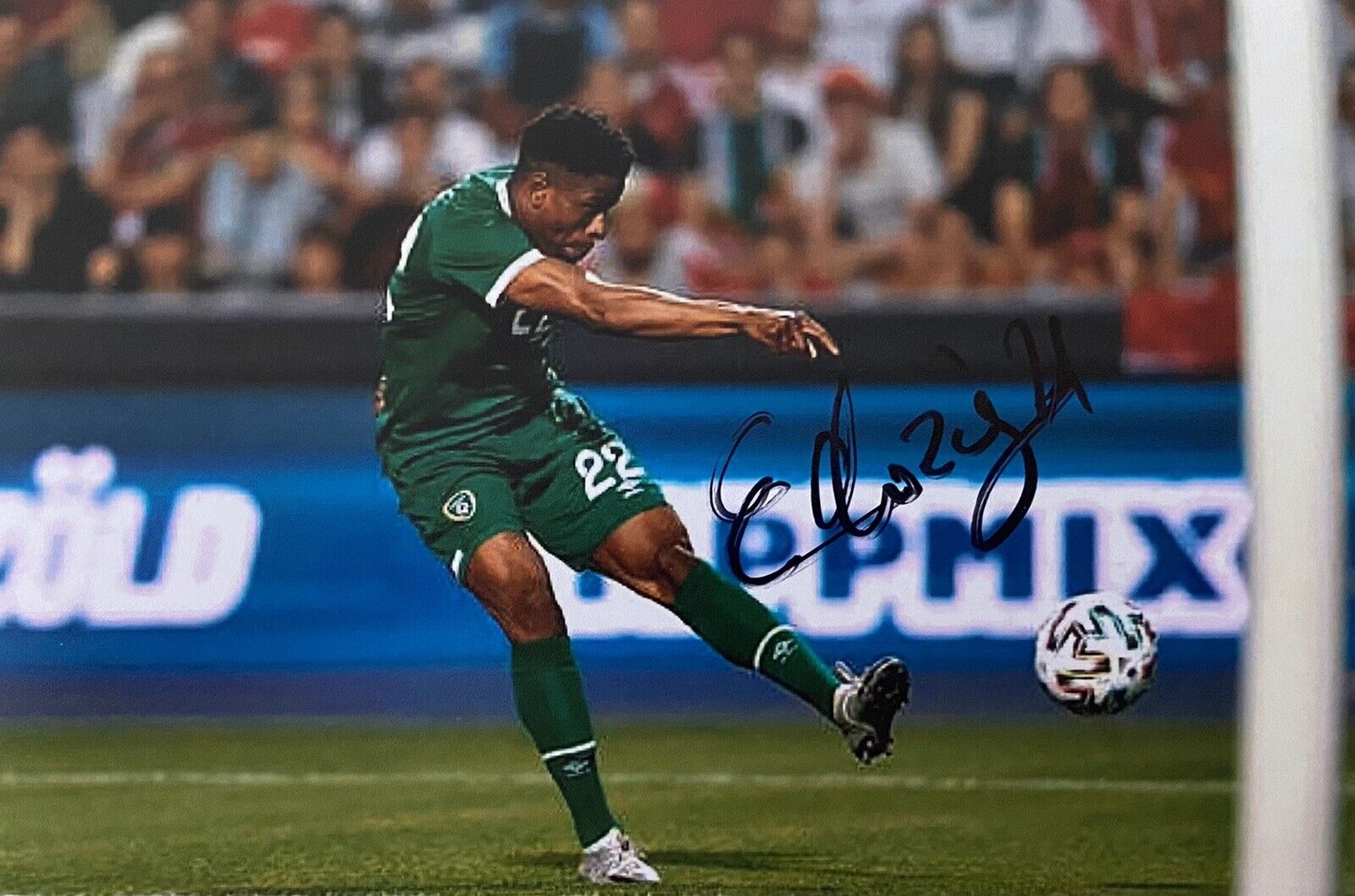 Chiedozie Ogbene Genuine Hand Signed Republic Of Ireland 6X4 Photo Poster painting 2