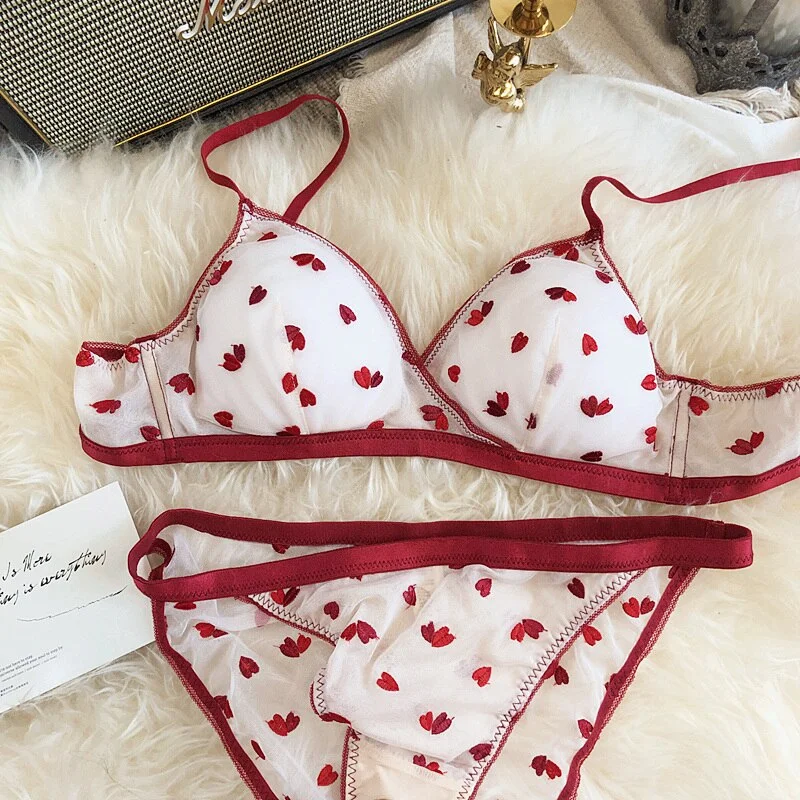 Love embroidery mesh see-through sexy bra set big size sweet underwear adjusted strap women lingerie panty set home wear