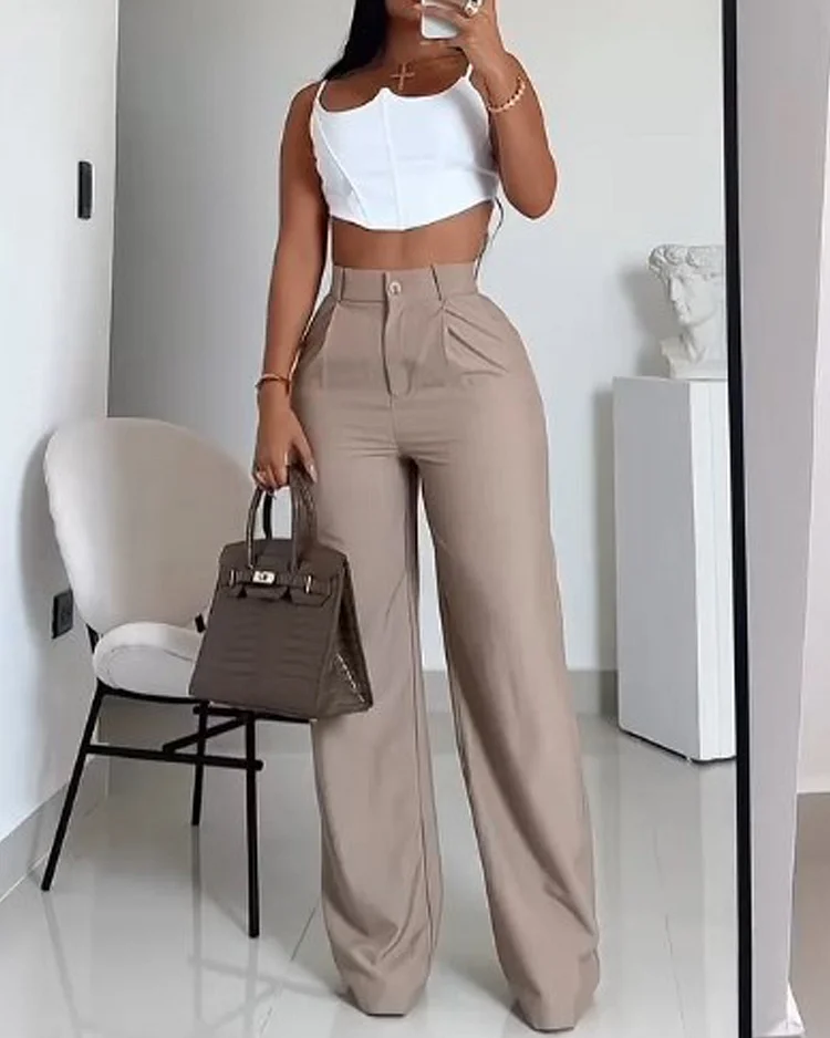 Sleeveless solid color two-piece suit