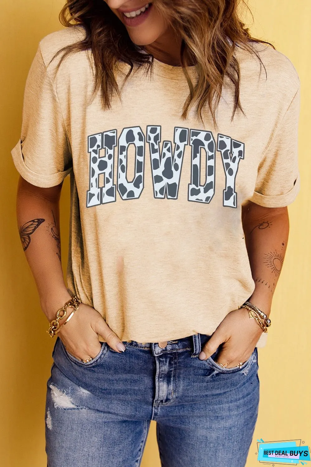 Round Neck Short Sleeve HOWDY Graphic Tee