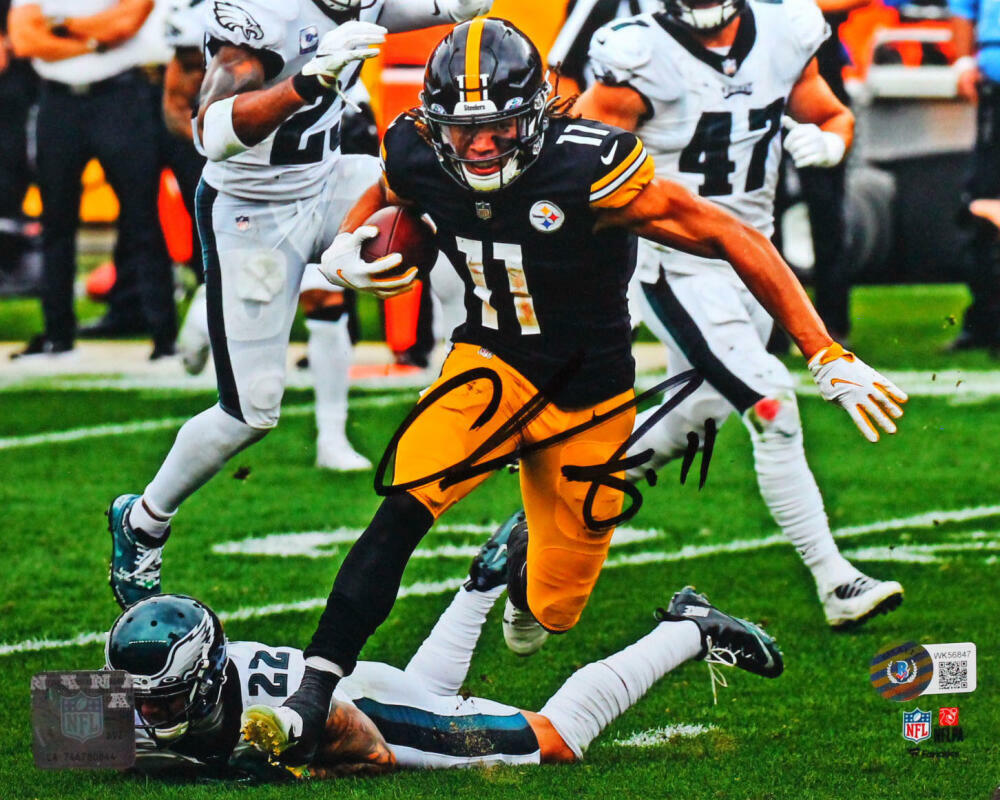 Chase Claypool Autographed Steelers Undefeated 8x10 FP Photo Poster painting - Beckett W *Black