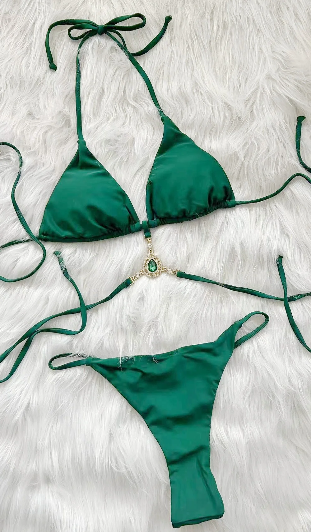 Uveng Uveng Female Summer 2023 New Burst Ins Bikini Crystal Diamond Sexy Beach Vacation Swimsuit Factory