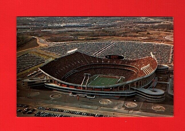 KANSAS CITY CHIEFS-ARROWHEAD STADIUM COLOR POSTCARD Photo Poster painting