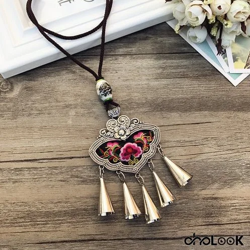 Retro Fashion Ethnic Embroidery Flower Necklace Tassel Pendant Sweater Chain