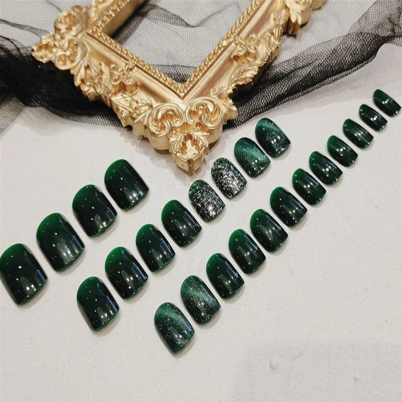 24pcs Aurora Effect Fashionable Detachable Jade Green Flash Diamond Wearable Temperament Finished Fake Nails with Glue D-Nail Inspo