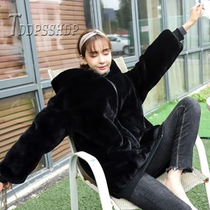 2019 Imitation Otter Fur Women Coat Thick Warm Casual Streetwear Solid Overcoat Jacket