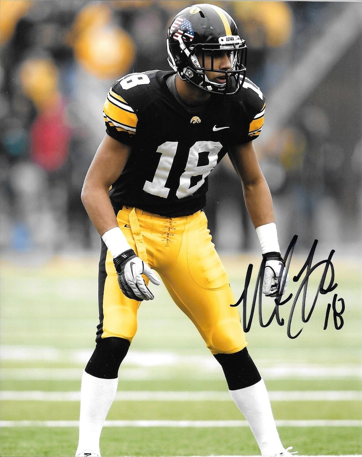 GREEN BAY PACKERS MICAH HYDE HAND SIGNED IOWA HAWKEYES 8X10 Photo Poster painting W/COA