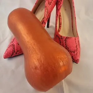 pornhint Pornhint Butternut Squash Plug soft silicone Dildo. Feels great when used and gives you an amazing stretch. Easy to clean and store. ideal gift!