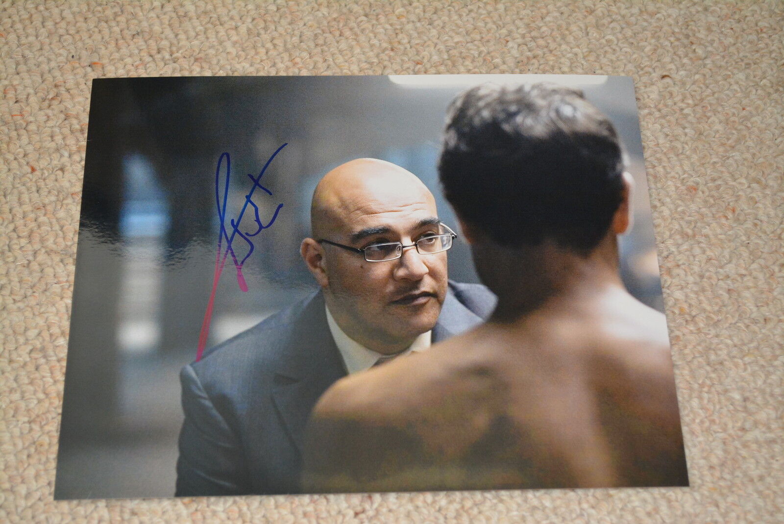 YIGAL NAOR signed autograph In Person 8x10 (20x25 cm) RENDITION