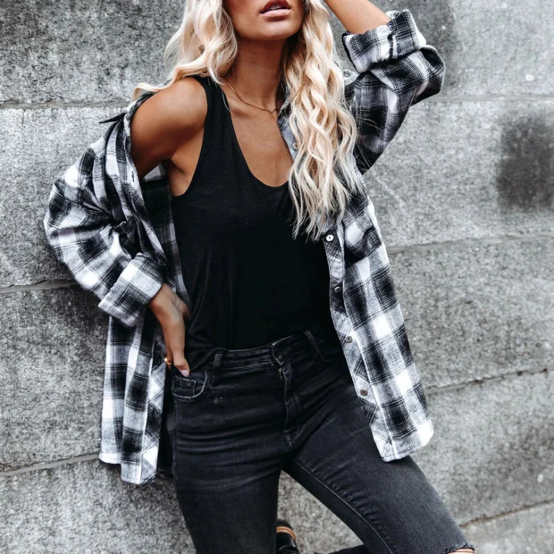   Cozy Black And White Grid Single-breasted Shirt - Neojana