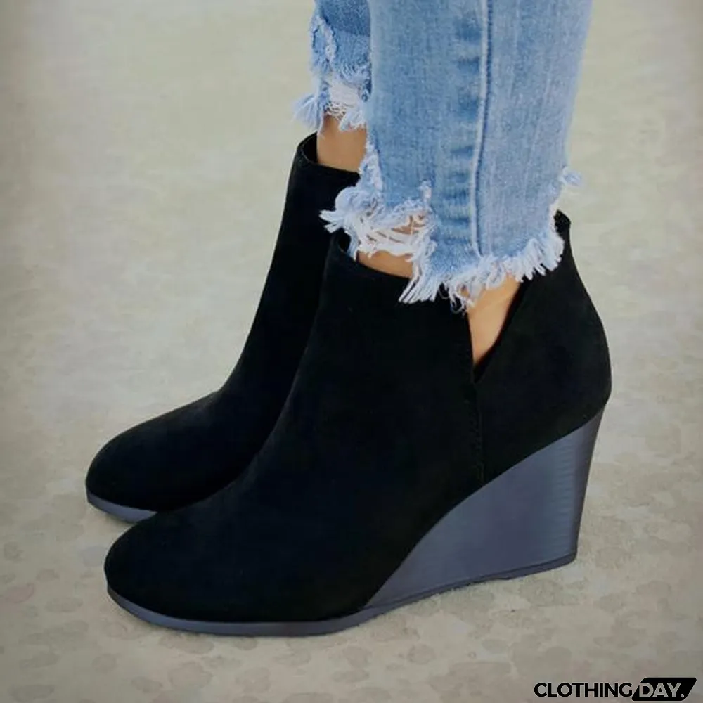 Side Slit Wedge Booties