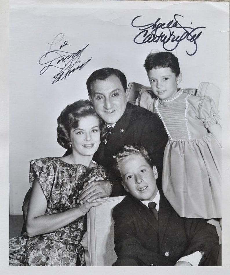 DANNY THOMAS & ANGELA Cartwright Signed Photo Poster painting X2 Danny Thomas Show Make Room for Daddy wcoa