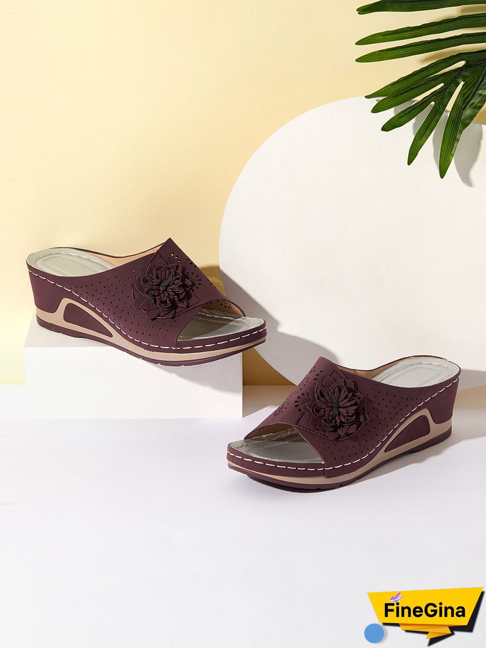3D Floral Cutout Upper Vintage Bohemian Wedge Slippers
