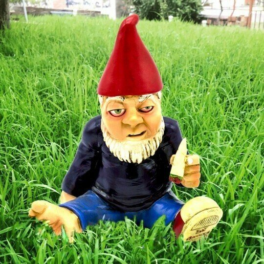 mini drunk garden gnome set