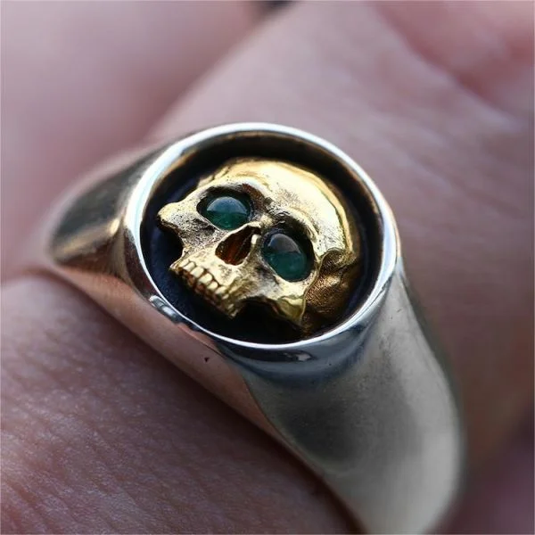 Sterling Silver Emerald Punk Skull Ring