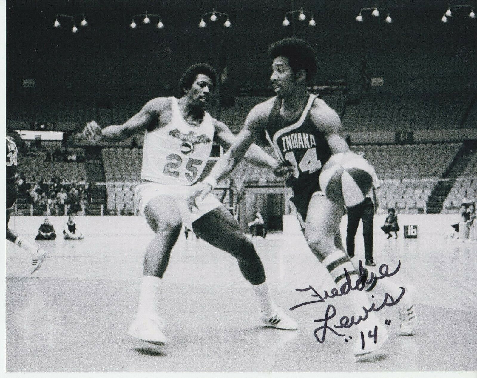 Freddie Lewis 8x10 Signed Photo Poster painting w/ COA Indiana Pacers #1