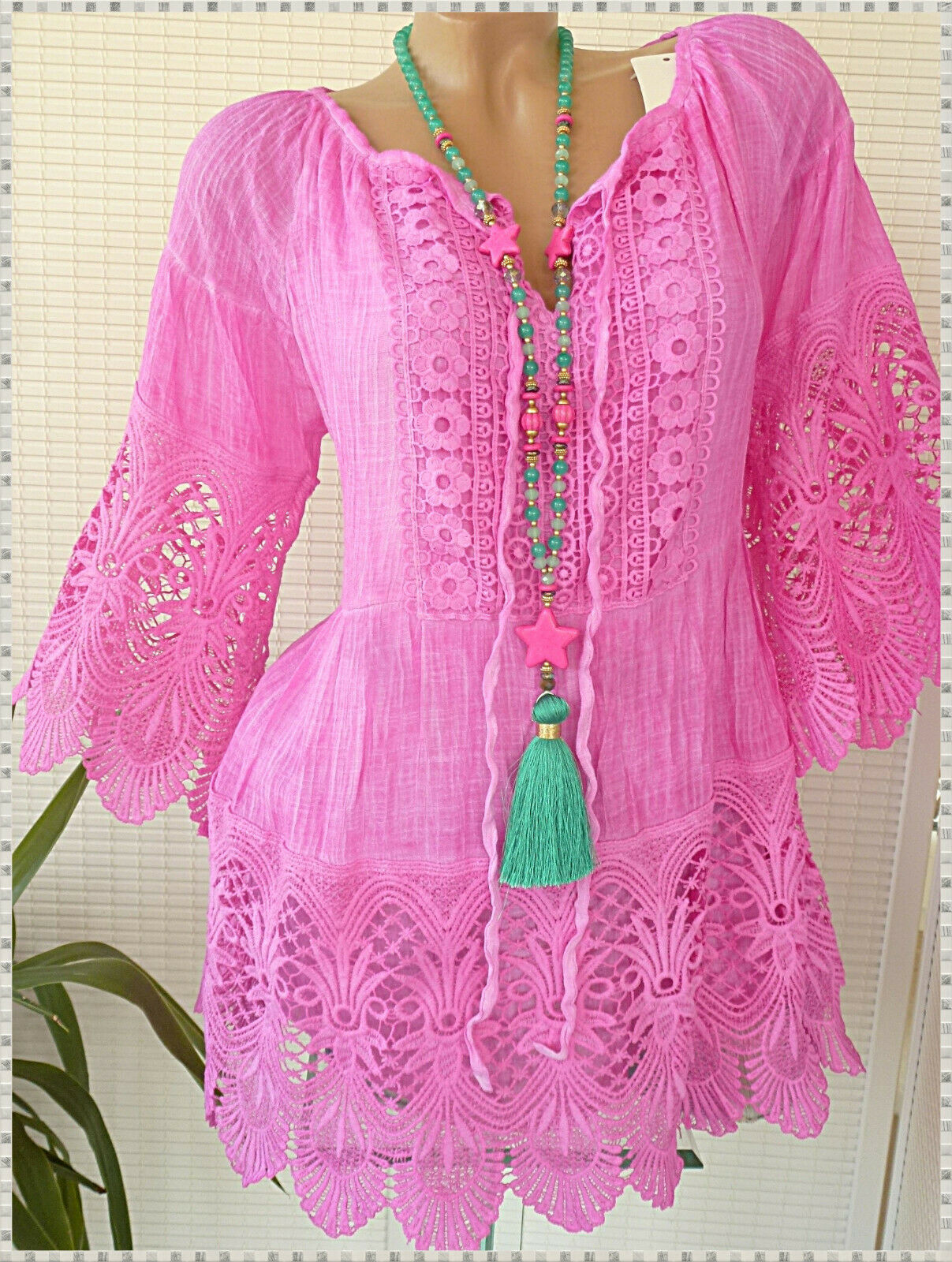 Women Half Sleeve V-neck Solid Color Dress