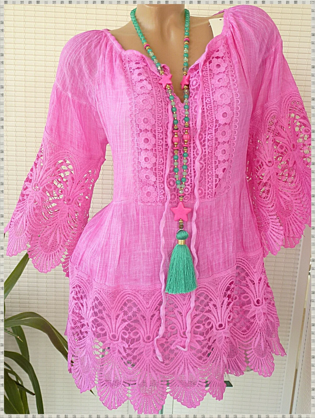 Women Half Sleeve V-neck Solid Color Dress