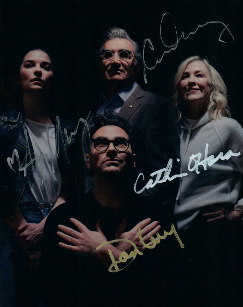 Eugene Levy Annie Murphy O'Hara +1 autographed 8x10 Picture signed Photo Poster painting and COA