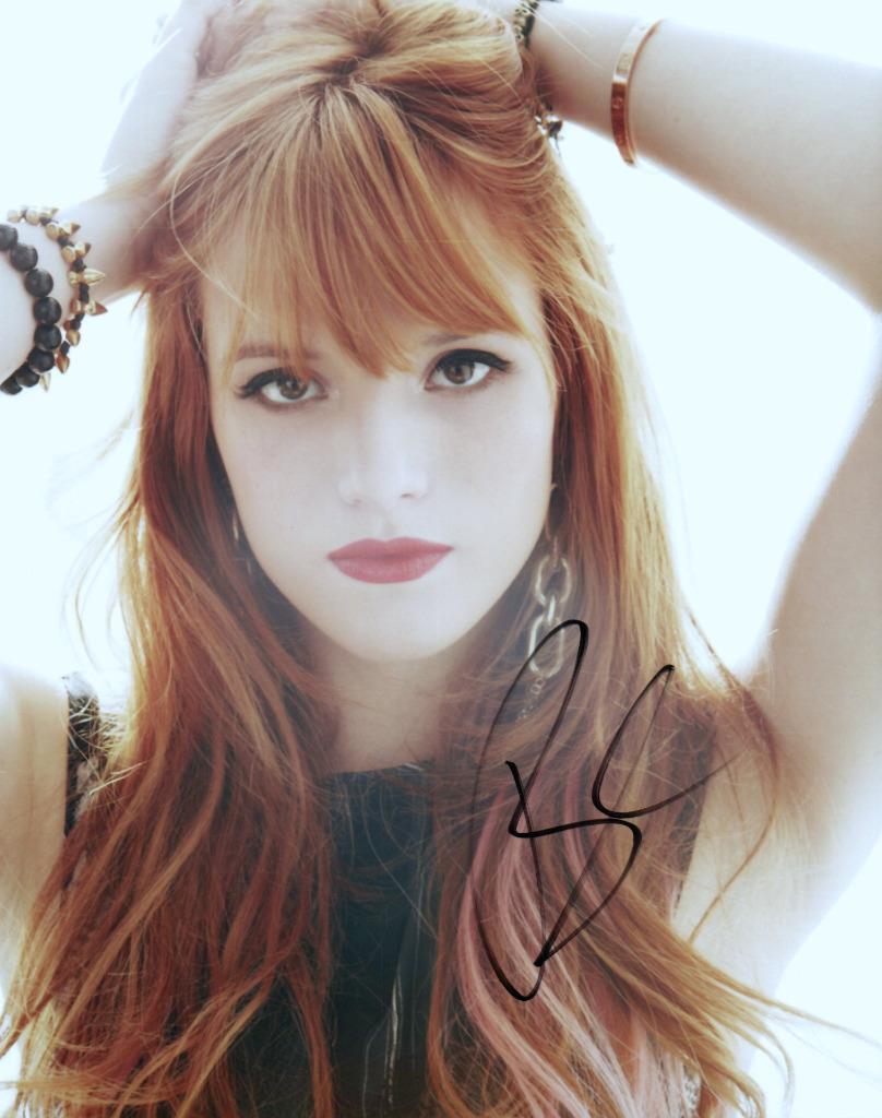 Bella Thorne 8x10 autographed Photo Poster painting signed Picture amazing and COA