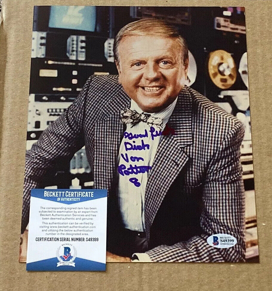 DICK VAN PATTEN SIGNED 8 IS ENOUGH 8X10 Photo Poster painting BECKETT AUTHENTICATED