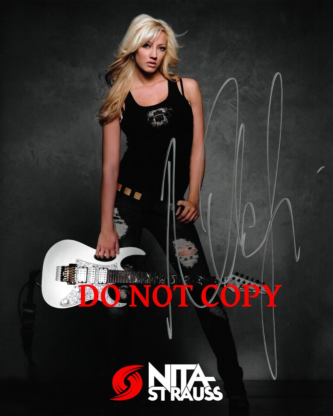 Nita Strauss - Autographed Signed 8x10 Photo Poster painting (Alice Cooper) Reprint