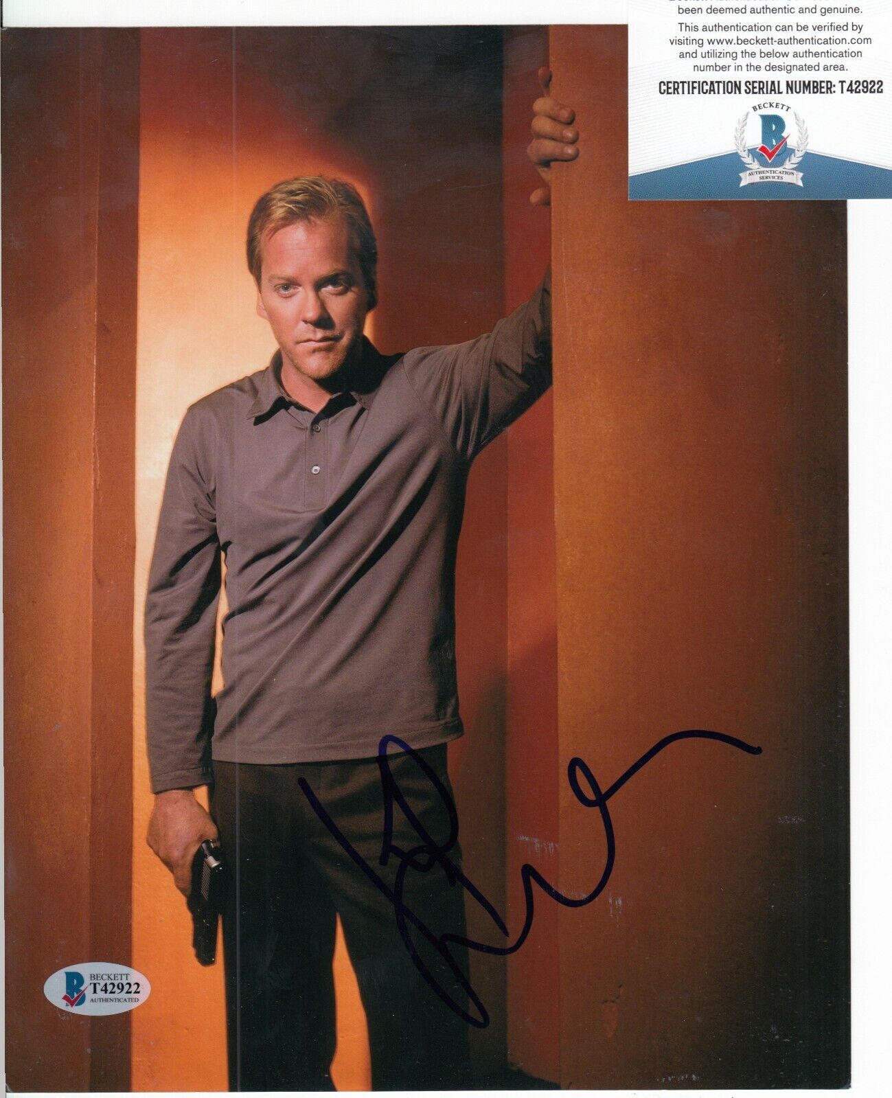 KIEFER SUTHERLAND signed (24) *Jack Bauer* 8X10 Photo Poster painting BECKETT BAS T42922