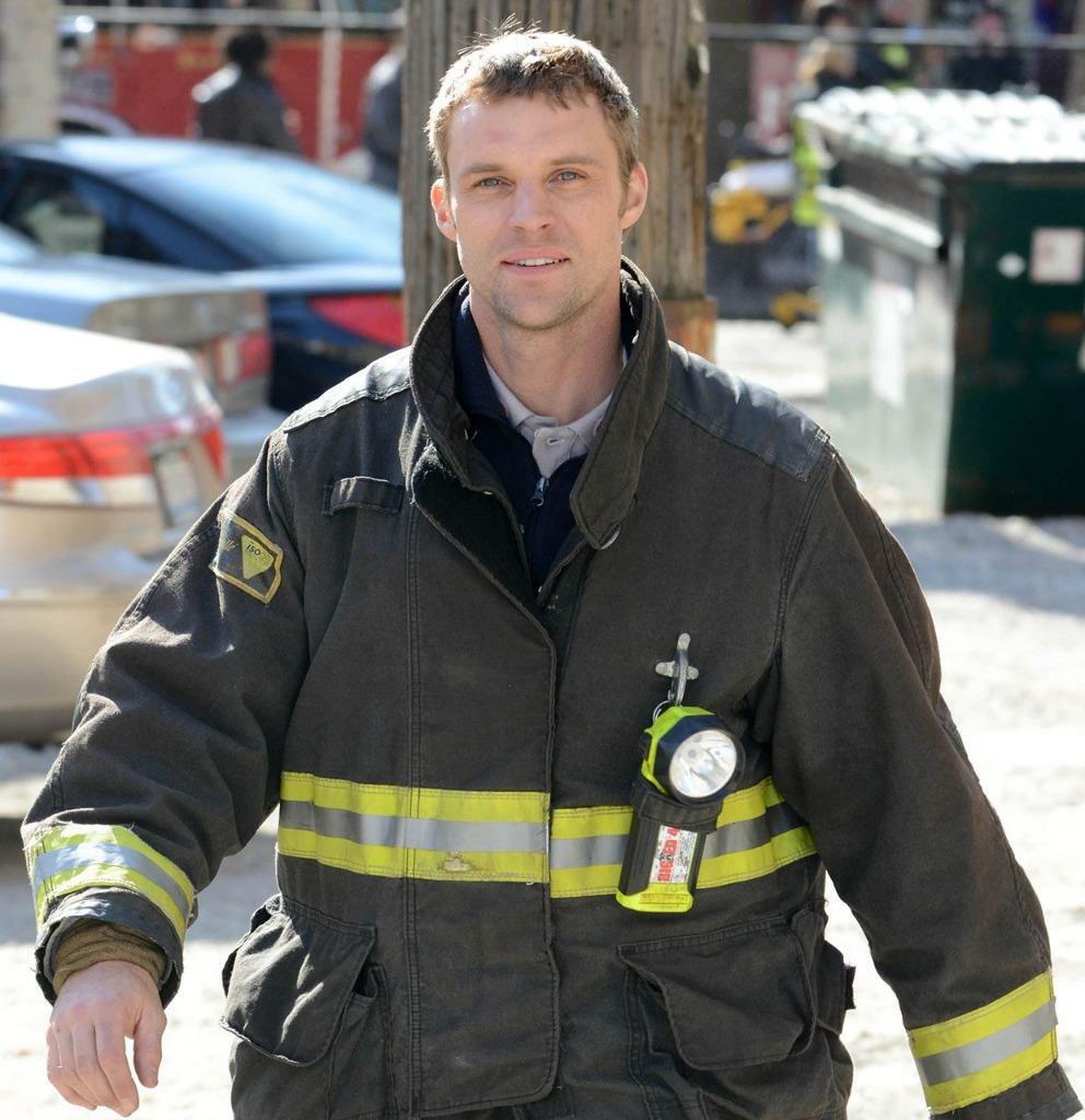 Jesse Spencer 8x10 Picture Simply Stunning Photo Poster painting Gorgeous Celebrity #1