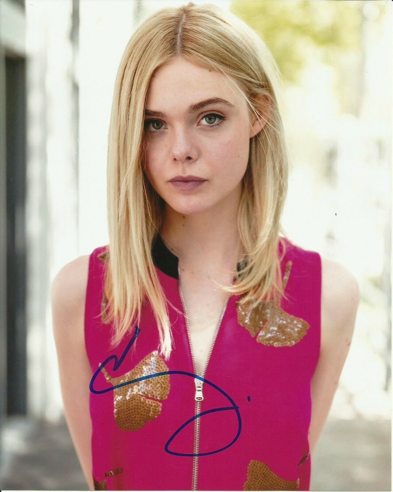 ELLE FANNING SIGNED SEXY Photo Poster painting UACC REG 242 (3)