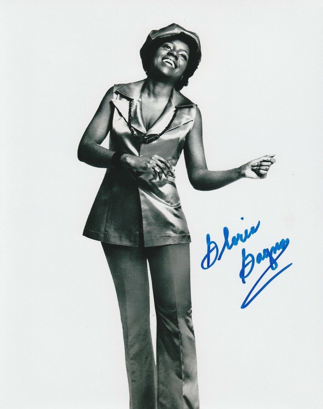 * GLORIA GAYNOR * signed autographed 8x10 Photo Poster painting * I WILL SURVIVE * 5