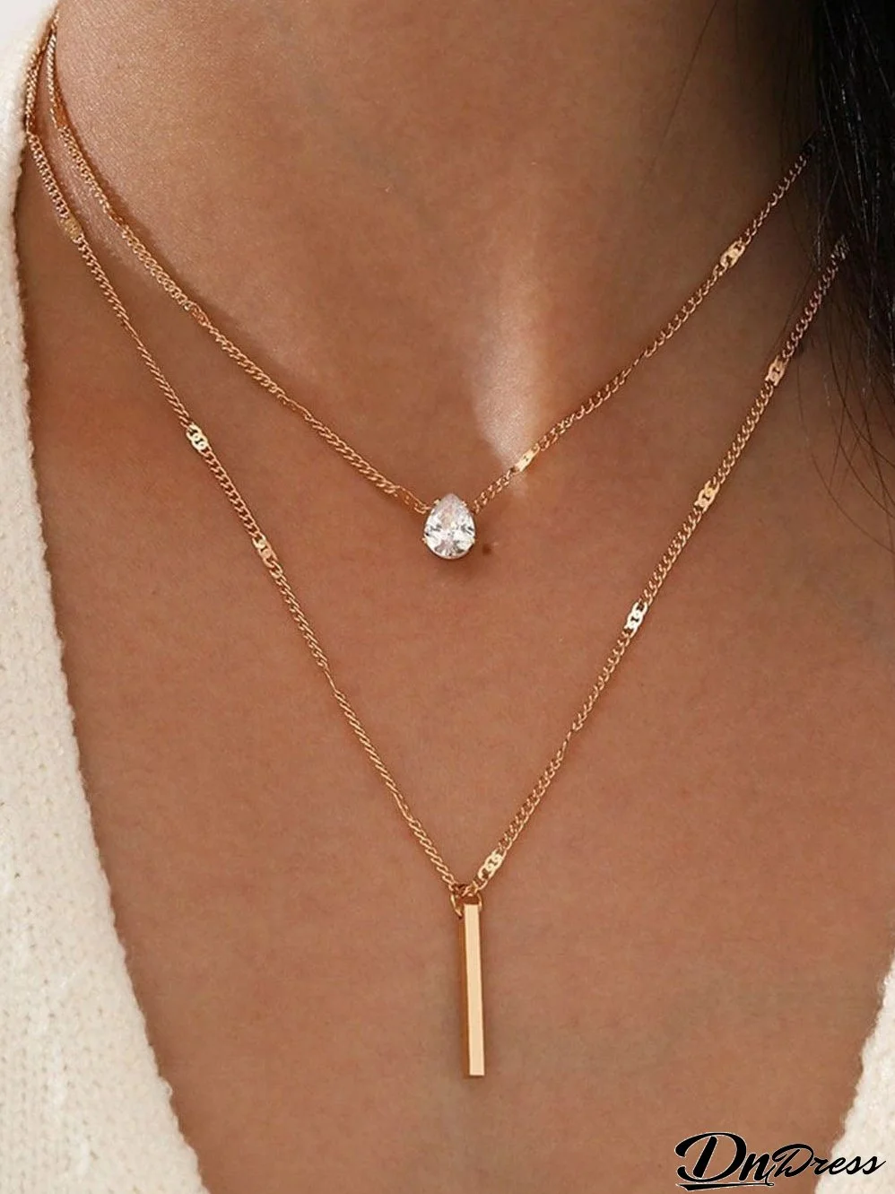 Luxurious Double-Layered Gold Rhinestone Pendant Necklace