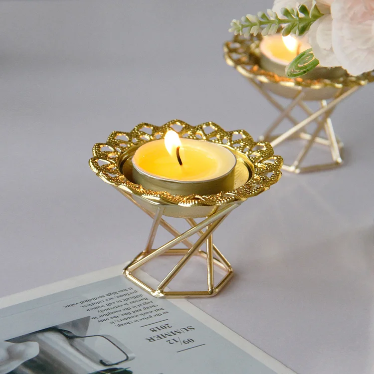 Gold Candle Holder Simple Modern Mini Metal Candle Cup Wedding Home Decoration