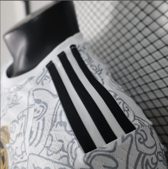 24/25 Real Madrid Special Edition White Player Version Football T-Shirt Thai Quality