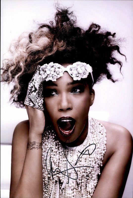 Macy Gray authentic signed RAPPER 10x15 Photo Poster painting W/ Certificate Autographed (B1)