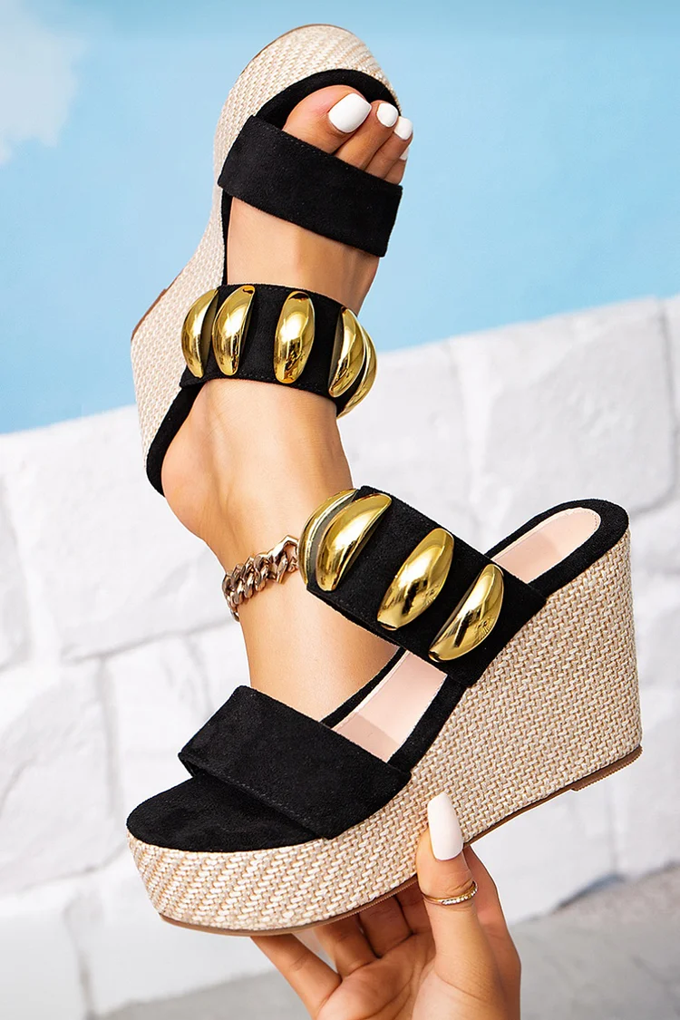 Metal Decor Round Toe Casual Platform Wedge Sandals