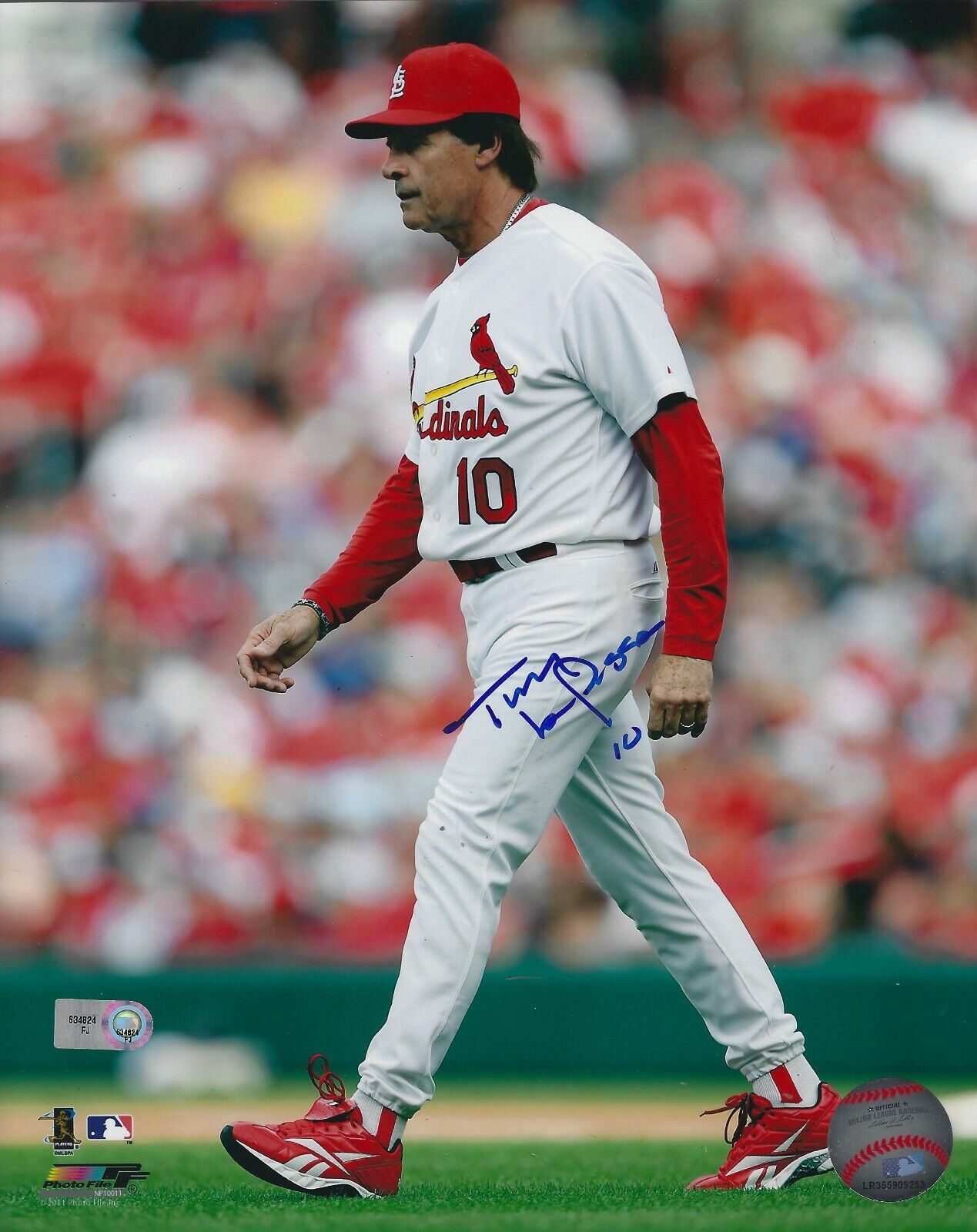 Signed 8x10 TONY LARUSSA St. Louis Cardinals Autographed Photo Poster painting- MLB