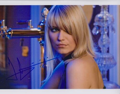 IVANA MILICEVIC 007 JAMES BOND SIGNED AUTOGRAPH VALENKA IN CASINO ROYALE 2006