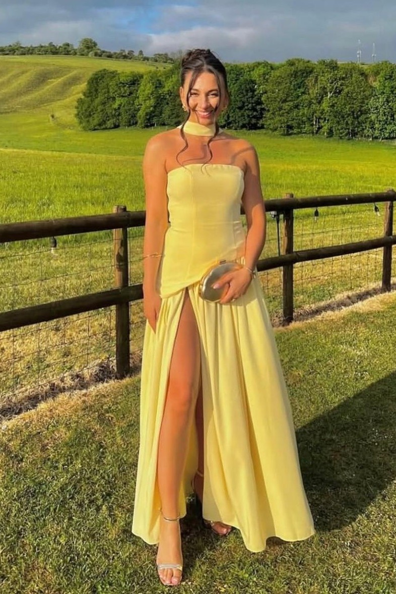 Lvs&Broner Chic Yellow Halter Neck Sleeveless Split Long Prom Dress With Pleated
